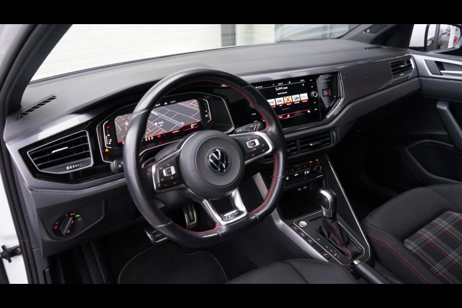 Volkswagen Polo 2.0 TSI GTI AUTOMAAT-ACC-BEATS-CAMERA-CARPLAY-KEYLESS-LED-MODE-NAVIGATIE-PANORAMA-VIRTUEEL