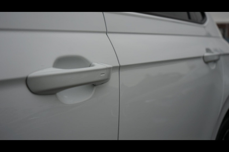 Volkswagen Polo 2.0 TSI GTI AUTOMAAT-ACC-BEATS-CAMERA-CARPLAY-KEYLESS-LED-MODE-NAVIGATIE-PANORAMA-VIRTUEEL