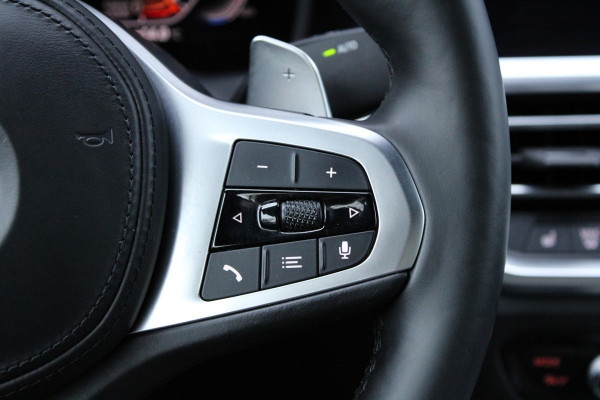 BMW 4 Serie Cabrio 430i | M-SPORT | LASER | MEMORY | AIRSCARF | STUURVERW | LEDER | CARPLAY | CAMERA |