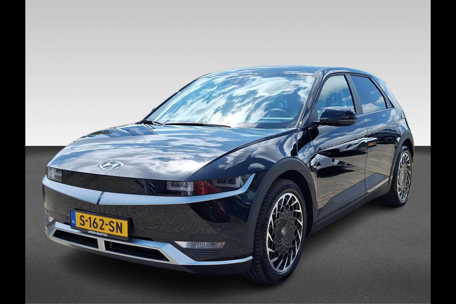 Hyundai IONIQ 5 Connect+ 77.4 kWh Bose Audio | Trekhaak | Stoel / Stuurverwarming | Warmtepomp | Slechts 724 KM!