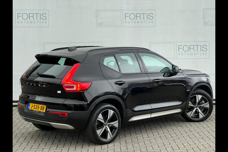 Volvo XC40 Recharge P8 AWD R-Design NL AUTO | LEDER | CAMERA | HARMAN KARDON | STUURWIEL VERW