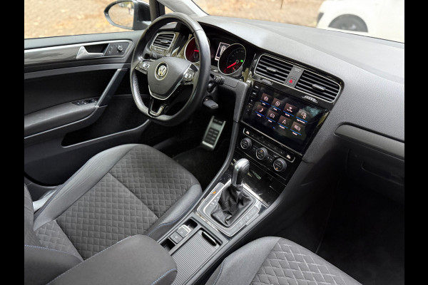 Volkswagen Golf 1.6 TDI Highline Business R l Facelift l Navi l PDC l ACC l Distr VV l Rijdt & Schakelt zeer goed l