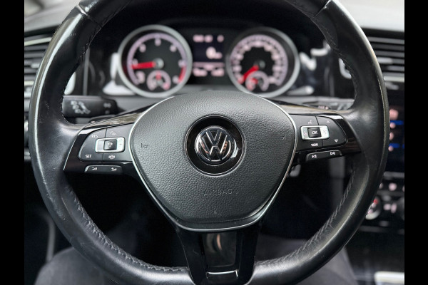 Volkswagen Golf 1.6 TDI Highline Business R l Facelift l Navi l PDC l ACC l Distr VV l Rijdt & Schakelt zeer goed l