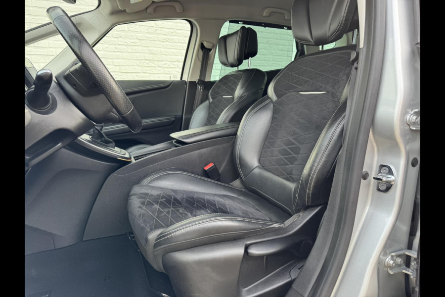 Renault Scénic 1.3 TCe Intens Automaat Adaptive cruise Clima Bose Apple / Android Trekhaak Camera v+a Parkeerhulp