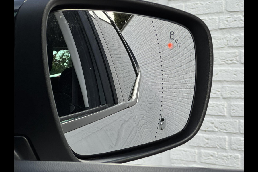 Renault Scénic 1.3 TCe Intens Automaat Adaptive cruise Clima Bose Apple / Android Trekhaak Camera v+a Parkeerhulp