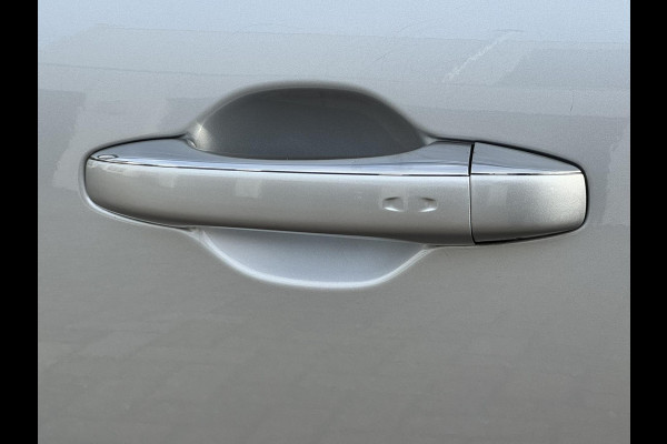 Renault Scénic 1.3 TCe Intens Automaat Adaptive cruise Clima Bose Apple / Android Trekhaak Camera v+a Parkeerhulp