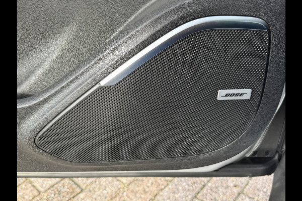 Renault Scénic 1.3 TCe Intens Automaat Adaptive cruise Clima Bose Apple / Android Trekhaak Camera v+a Parkeerhulp