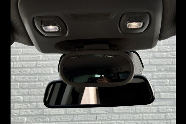 Renault Scénic 1.3 TCe Intens Automaat Adaptive cruise Clima Bose Apple / Android Trekhaak Camera v+a Parkeerhulp