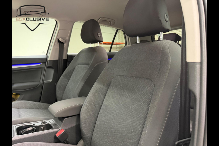 Volkswagen Golf 1.5 TSI Style ACC/LaneAssist/Camera