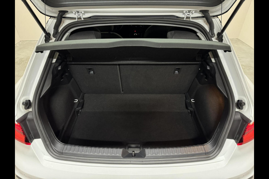 Audi A1 Sportback 30 TFSI S-Line Carplay Cruise Clima PDC