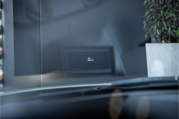 Ferrari 296 GTS 3.0 V6 - Verde Francesca | Spyder l 830PK! l Race Display l Racing Seats | Carbon