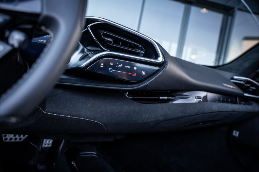 Ferrari 296 GTS 3.0 V6 - Verde Francesca | Spyder l 830PK! l Race Display l Racing Seats | Carbon