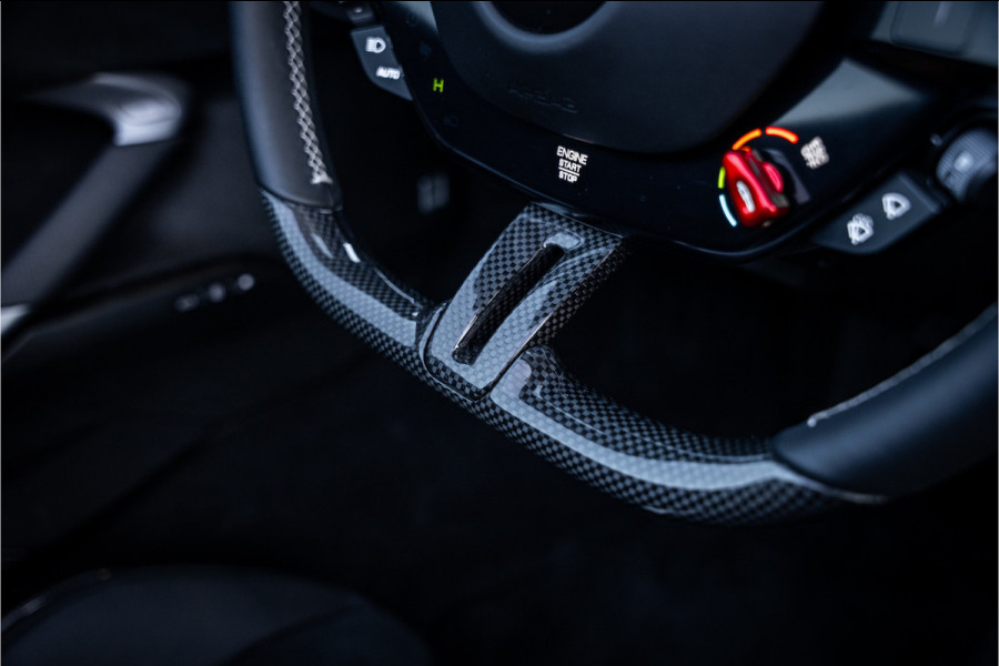 Ferrari 296 GTS 3.0 V6 - Verde Francesca | Spyder l 830PK! l Race Display l Racing Seats | Carbon