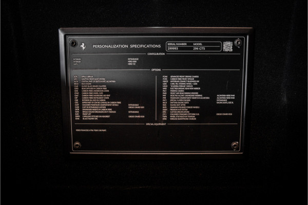 Ferrari 296 GTS 3.0 V6 - Verde Francesca | Spyder l 830PK! l Race Display l Racing Seats | Carbon