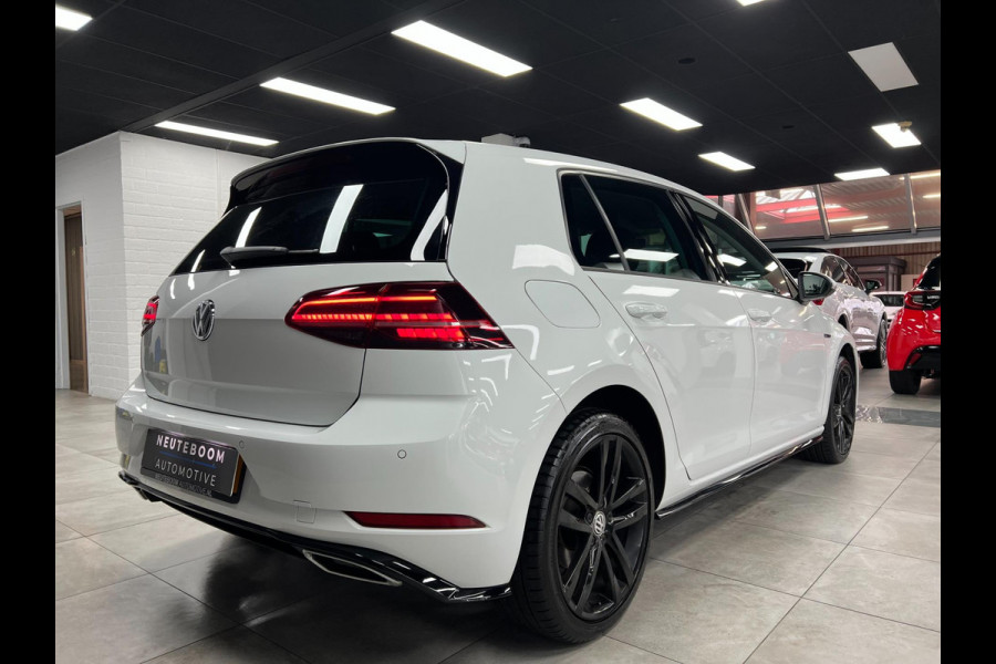 Volkswagen Golf 7.5 1.5 TSI R-LINE | ACC | CARPLAY |LED|
