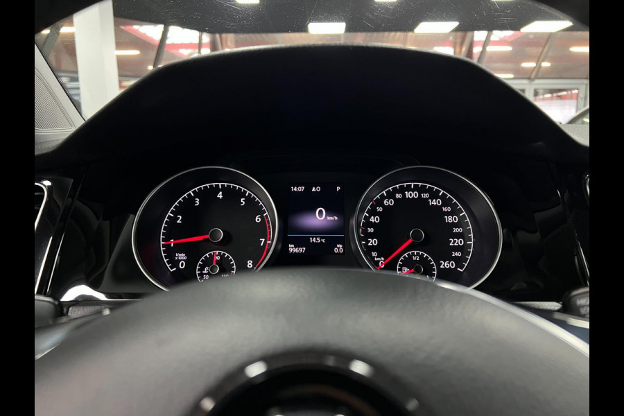 Volkswagen Golf 7.5 1.5 TSI R-LINE | ACC | CARPLAY |LED|