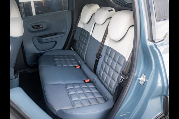 Fiat Grande Panda La Prima 7,4 kW 44 kWh | Uit voorraad leverbaar | Clima | Cruise | Camera | Apple Carplay | 17" | Navi | Winter Pack