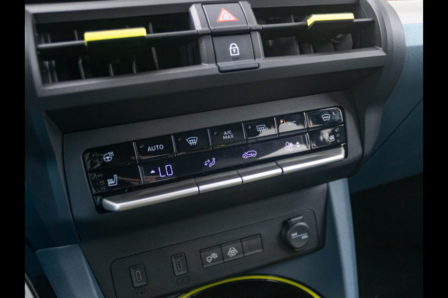 Fiat Grande Panda La Prima 44 kWh | Uit voorraad leverbaar | Clima | Cruise | Camera | Apple Carplay | 17" | Navi | Winter Pack