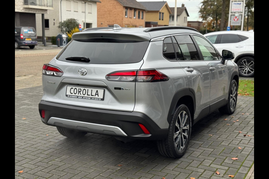 Toyota Corolla Cross 1.8 Hybrid Style | Dodehoekdetectie, Elektrische achterklep, Stoel + stuurverwarming, 18 inch, Apple carplay/Android auto
