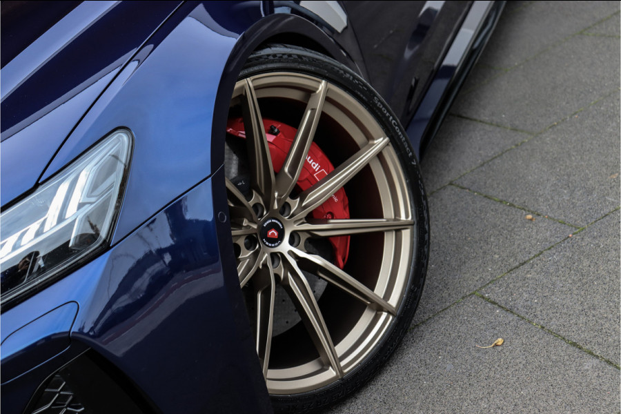 Audi RS7 4.0 V8 TFSI quattro **Dynamic Plus/4ws/Ceramic/Carbon/HUD/Pano/Matrix/360**