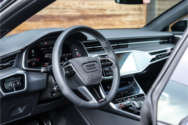 Audi RS7 4.0 V8 TFSI quattro **Dynamic Plus/4ws/Ceramic/Carbon/HUD/Pano/Matrix/360**