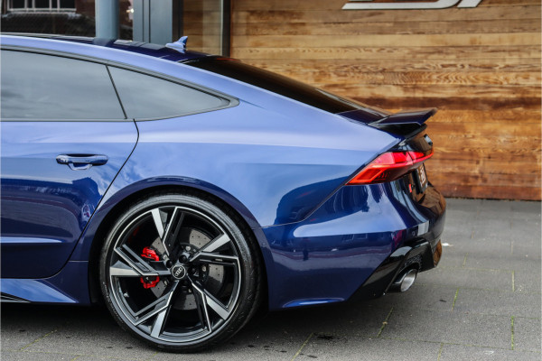 Audi RS7 4.0 V8 TFSI quattro **Dynamic Plus/4ws/Ceramic/Carbon/HUD/Pano/Matrix/360**