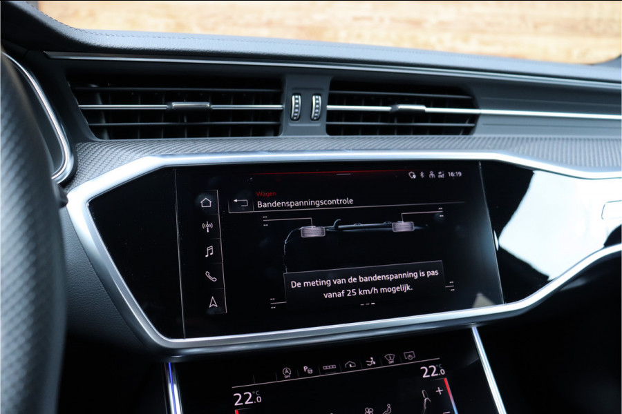 Audi RS7 4.0 V8 TFSI quattro **Dynamic Plus/4ws/Ceramic/Carbon/HUD/Pano/Matrix/360**