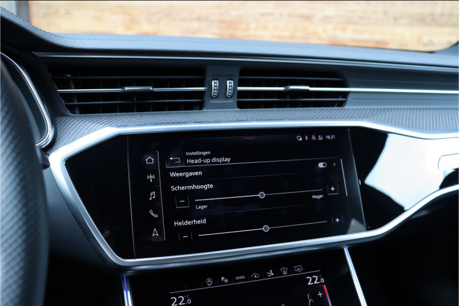 Audi RS7 4.0 V8 TFSI quattro **Dynamic Plus/4ws/Ceramic/Carbon/HUD/Pano/Matrix/360**