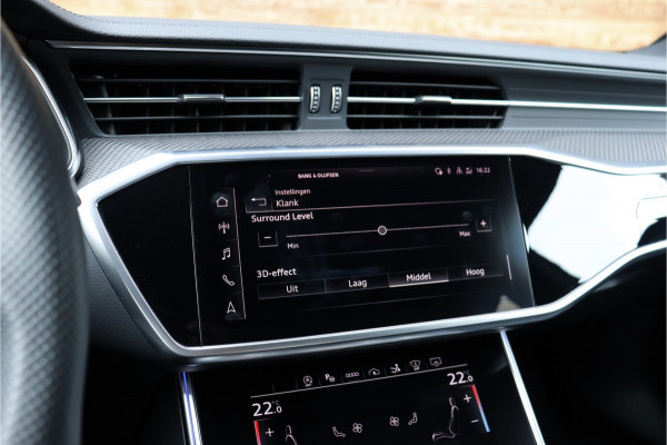 Audi RS7 4.0 V8 TFSI quattro **Dynamic Plus/4ws/Ceramic/Carbon/HUD/Pano/Matrix/360**