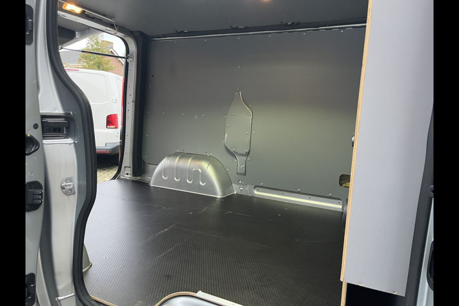Opel Vivaro 1.6 CDTI E6 126pk Edition BPM Vrij! Lease €193 p/m, Airco, Navi, PDC, Cruise controle, Onderhoudshistorie aanwezig