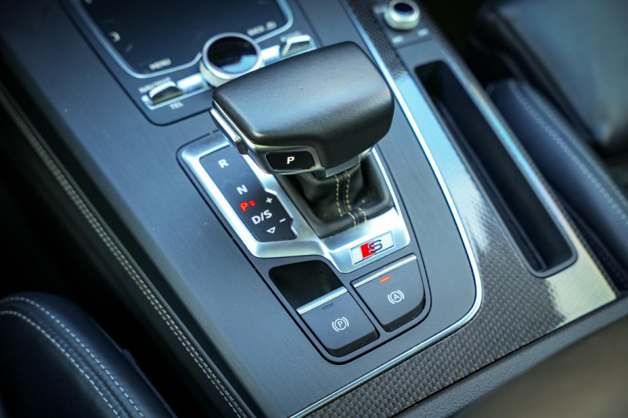 Audi Q5 3.0 TDI quattro SQ5 Panoramadak Luchtvering B&O Carbon Adapt. Cruise 360Cam Memory 21''LM