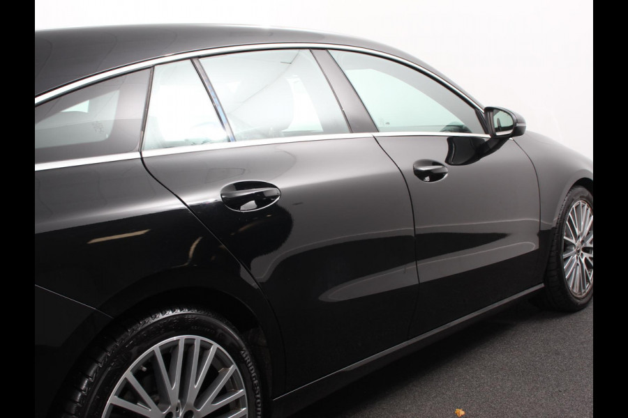 Mercedes-Benz CLA-Klasse Shooting Brake 200 163pk DCT Progressive | Navigatie | Camera | Parkeersensoren | Elektrische achterklep | Stoelverwarming | Cruise Control | Ledverlichting | Climate Control