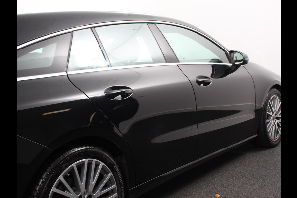 Mercedes-Benz CLA-Klasse Shooting Brake 200 163pk DCT Progressive | Navigatie | Camera | Parkeersensoren | Elektrische achterklep | Stoelverwarming | Cruise Control | Ledverlichting | Climate Control