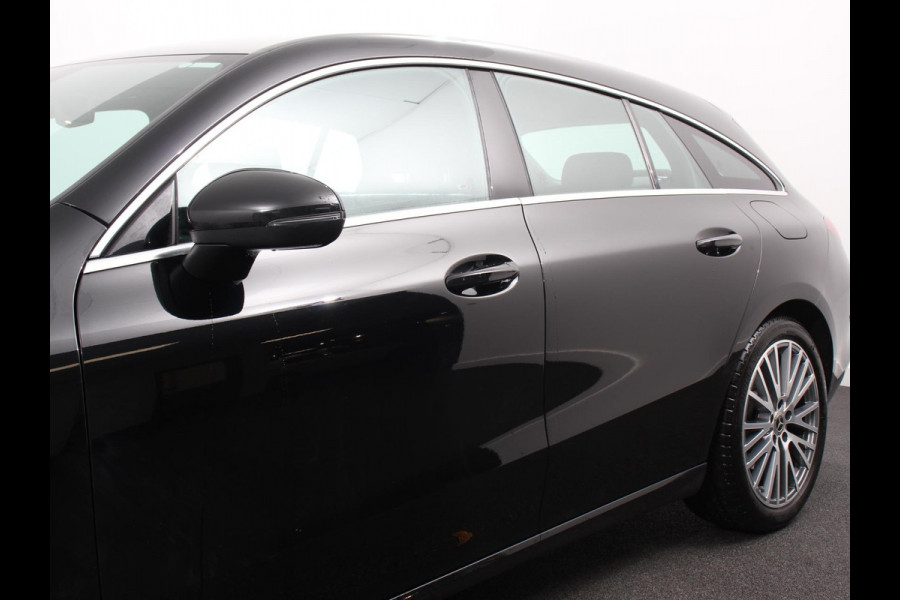 Mercedes-Benz CLA-Klasse Shooting Brake 200 163pk DCT Progressive | Navigatie | Camera | Parkeersensoren | Elektrische achterklep | Stoelverwarming | Cruise Control | Ledverlichting | Climate Control