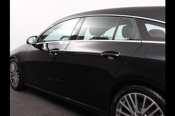 Mercedes-Benz CLA-Klasse Shooting Brake 200 163pk DCT Progressive | Navigatie | Camera | Parkeersensoren | Elektrische achterklep | Stoelverwarming | Cruise Control | Ledverlichting | Climate Control
