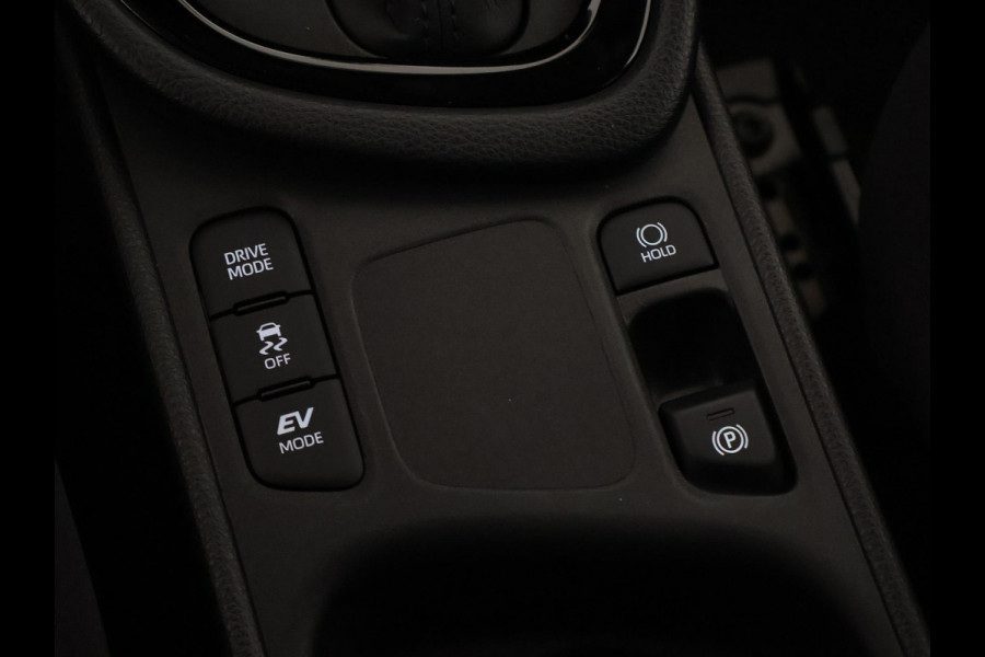 Toyota Yaris 1.5 Hybrid 115 Dynamic Luxury | Stuur- & Stoelverwarming | Dodehoek Detectie | Comfort Pack |