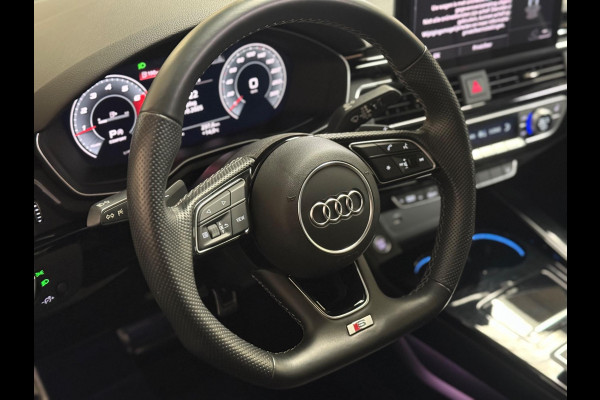 Audi A4 Limousine 35 TFSI S edition Competition 3 x S-line | NAP | Pano | Stoelverwarming | Sfeerverlichting | DAB | CarPlay