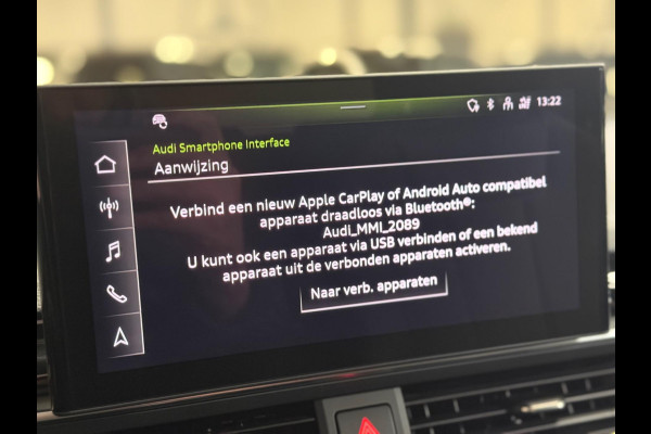 Audi A4 Limousine 35 TFSI S edition Competition 3 x S-line | NAP | Pano | Stoelverwarming | Sfeerverlichting | DAB | CarPlay