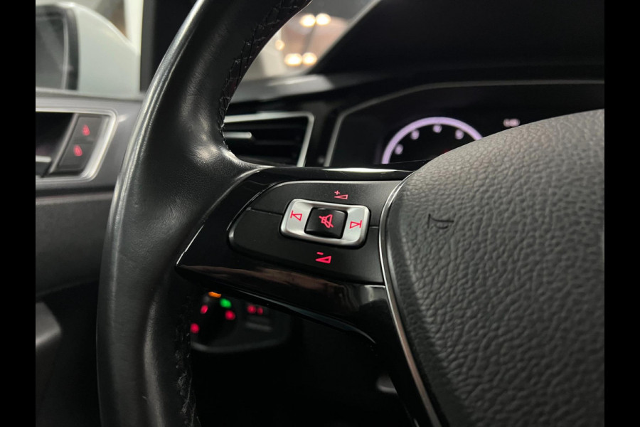 Volkswagen Polo 1.0 TSI Highline |Stoelverwa. | PDC | PANO |