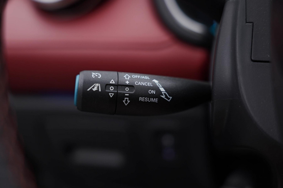 MG EHS 1.5 TGDI Luxury |Pano|360 Camera|Leder|Dodehoek|Ambience|Elek. Stoelen|