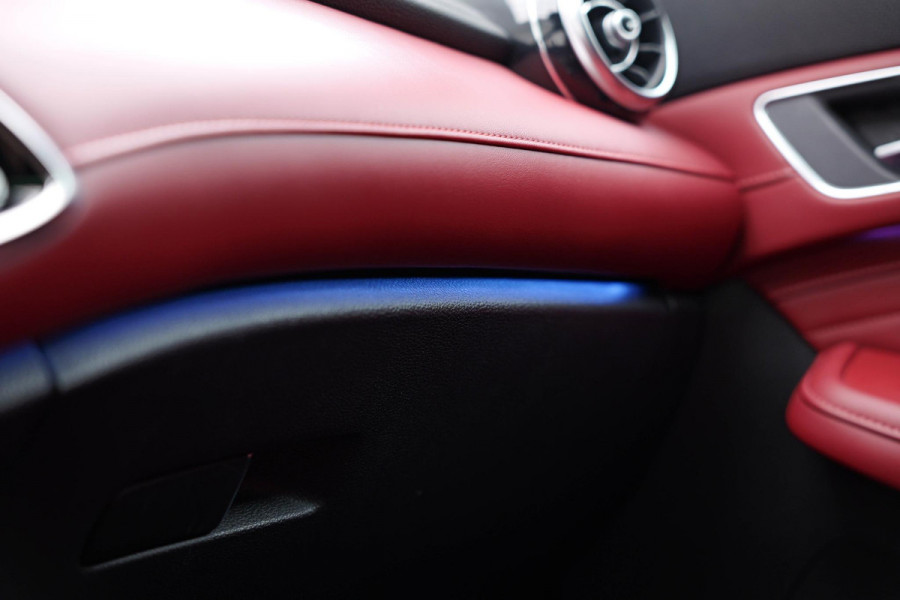 MG EHS 1.5 TGDI Luxury |Pano|360 Camera|Leder|Dodehoek|Ambience|Elek. Stoelen|