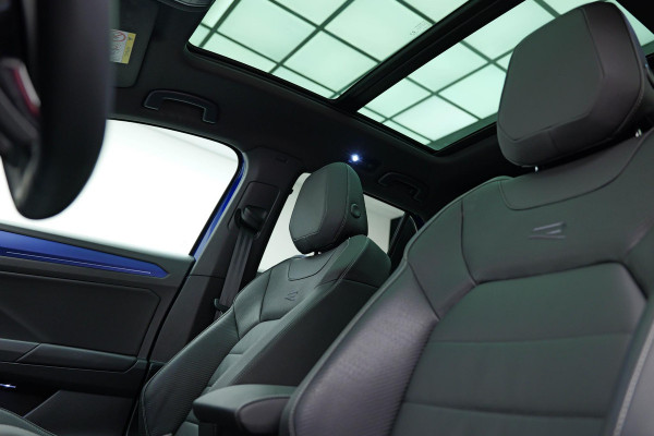 Volkswagen T-Roc 2.0 TSI 4Motion R |Pano|Akra|Dodehoek|Beats|Leder|