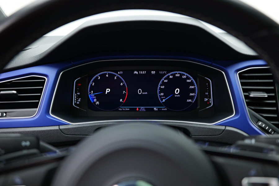 Volkswagen T-Roc 2.0 TSI 4Motion R |Pano|Akra|Dodehoek|Beats|Leder|