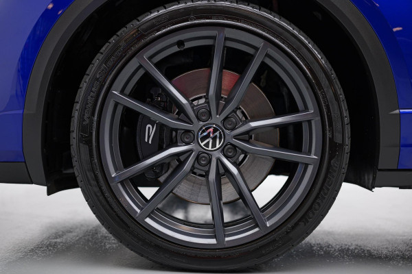 Volkswagen T-Roc 2.0 TSI 4Motion R |Pano|Akra|Dodehoek|Beats|Leder|