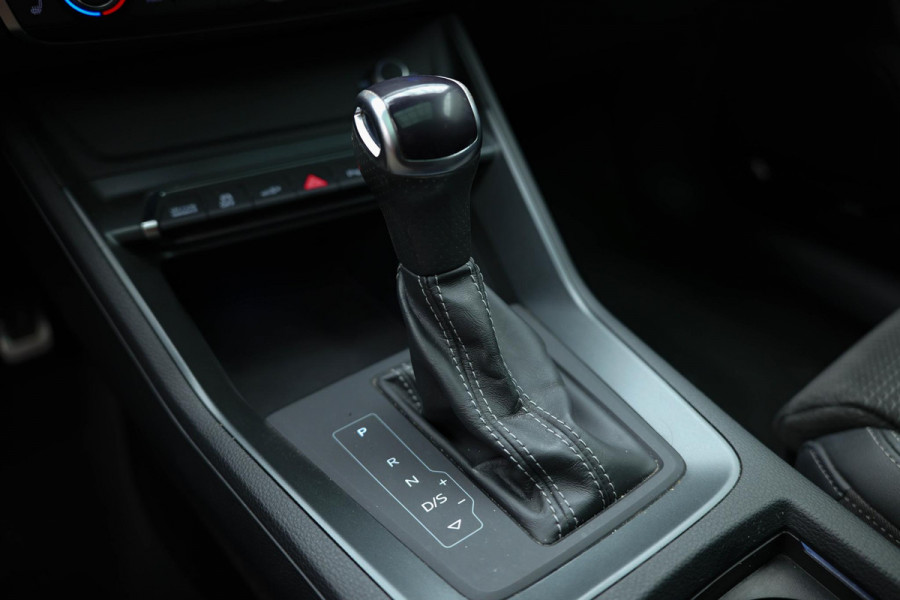 Audi Q3 Sportback 45 TFSI e 3x S-Line |Pano|Camera|Dodehoek|