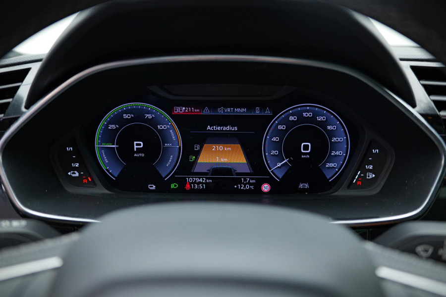 Audi Q3 Sportback 45 TFSI e 3x S-Line |Pano|Camera|Dodehoek|