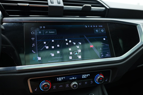 Audi Q3 Sportback 45 TFSI e 3x S-Line |Pano|Camera|Dodehoek|