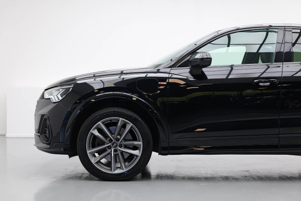 Audi Q3 Sportback 45 TFSI e 3x S-Line |Pano|Camera|Dodehoek|