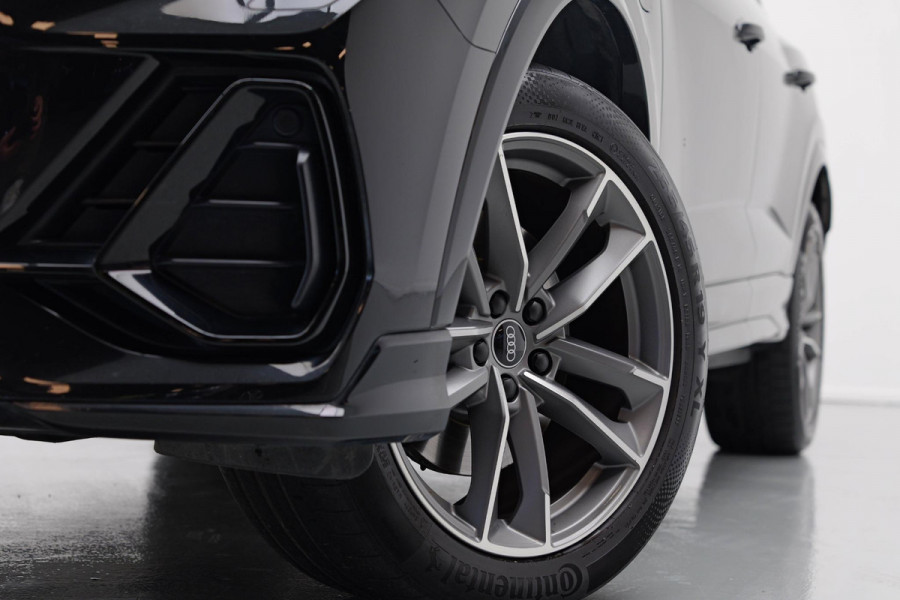 Audi Q3 Sportback 45 TFSI e 3x S-Line |Pano|Camera|Dodehoek|