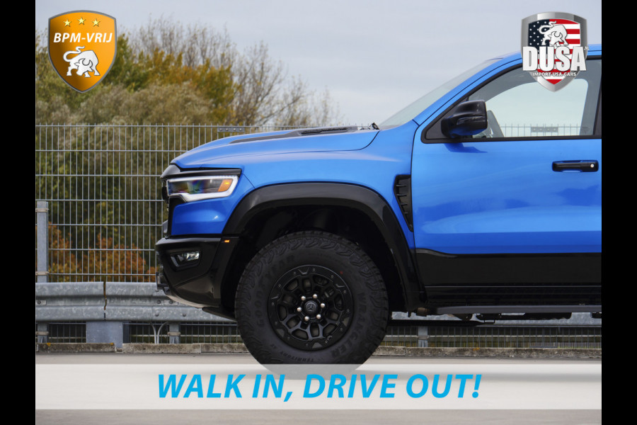 Dodge Ram | RHO | 3.0L Twin-Turbo I6 | 4x4 | Crew Cab | Black Edition | Panoramadak | 14,4-inch Touchscreen | Passenger Display | Getoonde accessoires zijn verkrijgbaar tegen meerprijs